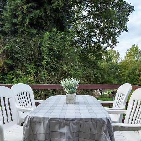 Holiday Home In Malmedy With Terrace Bagian luar foto
