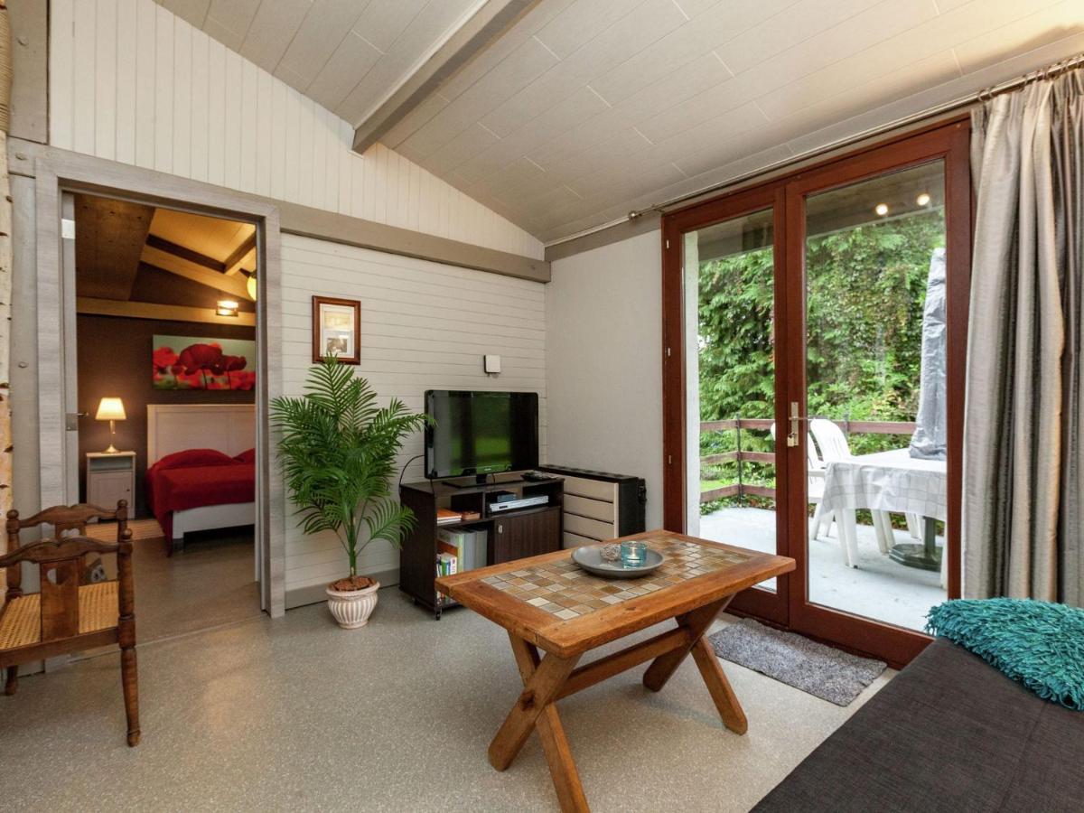 Holiday Home In Malmedy With Terrace Bagian luar foto